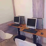 Traveler\'S A Hostel